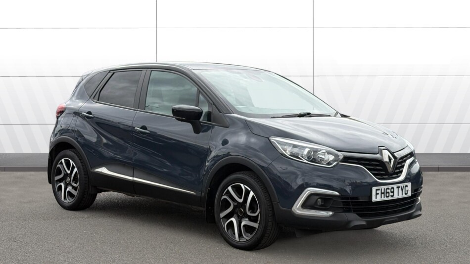Renault Captur 0.9 TCE 90 Iconic 5dr Petrol Hatchback